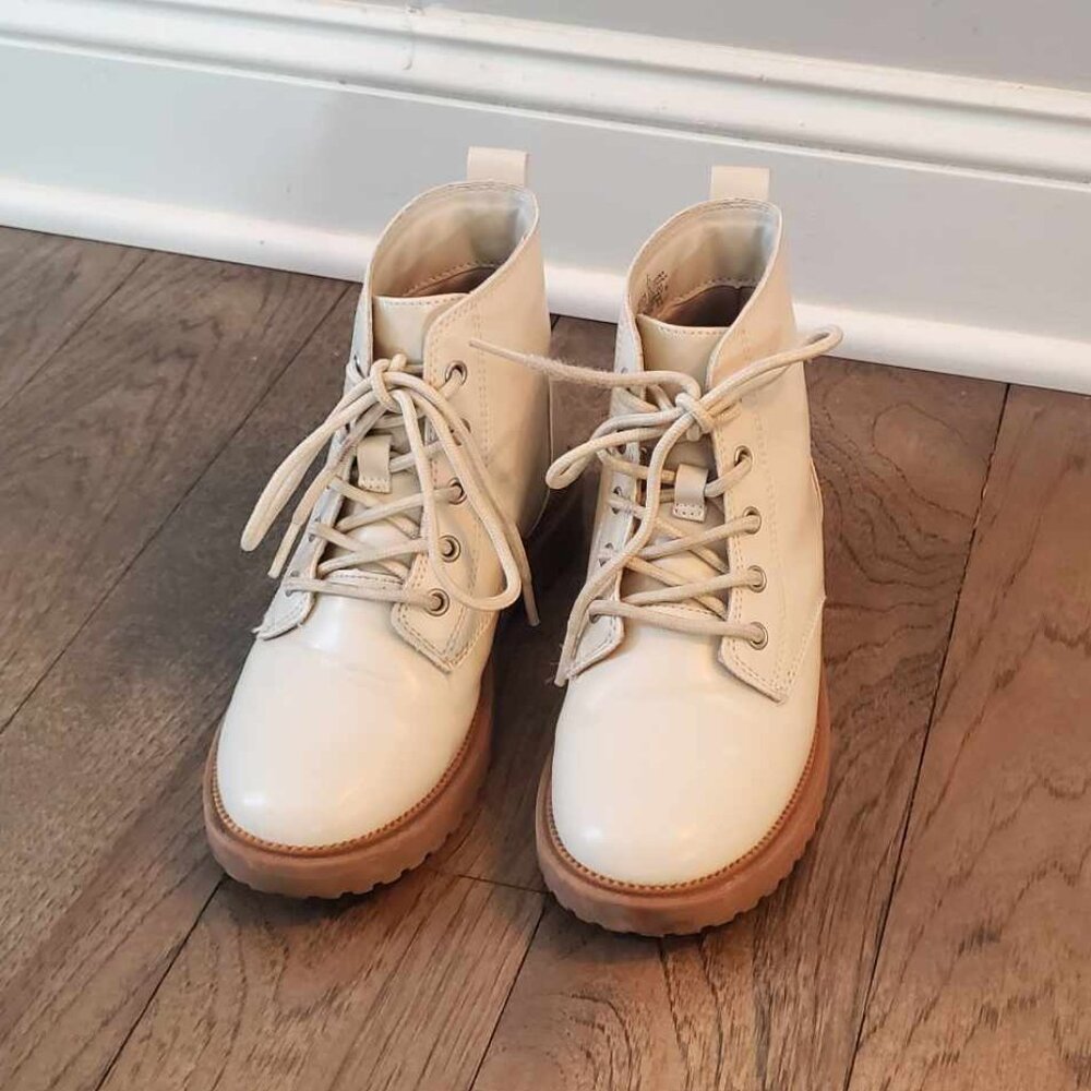 Faux Leather Lace Up Combat Boots for Girls- Taupe/Cream, SIZE 2